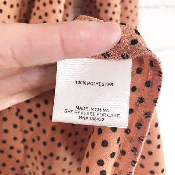 Modcloth Peach & Black Polka Dot Lightweight Blouse Women's Size Small - Picture 6 of 8